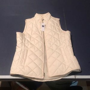 GAP vest